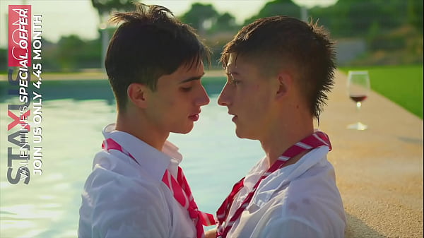 SNEAK PEEK EPISODE S02X06 ::DANNY AND NATHAN’S POOL SCENE